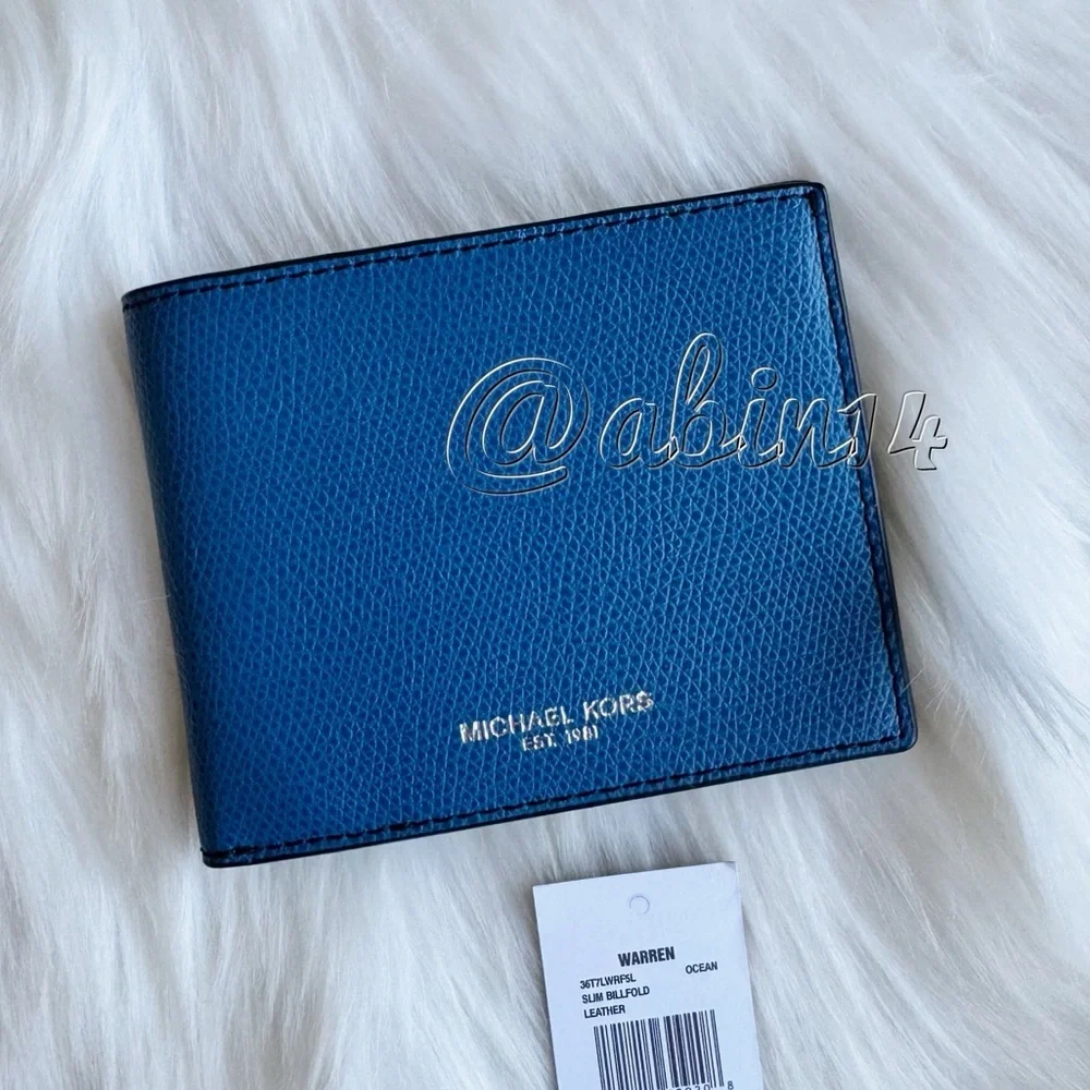 NWT Michael Kors Slim Leather Billfold Wallet